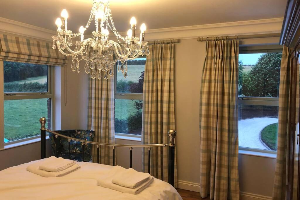 Ballyheifer House - A Beautiful 5 Bedroom Home. Magherafelt Zewnętrze zdjęcie